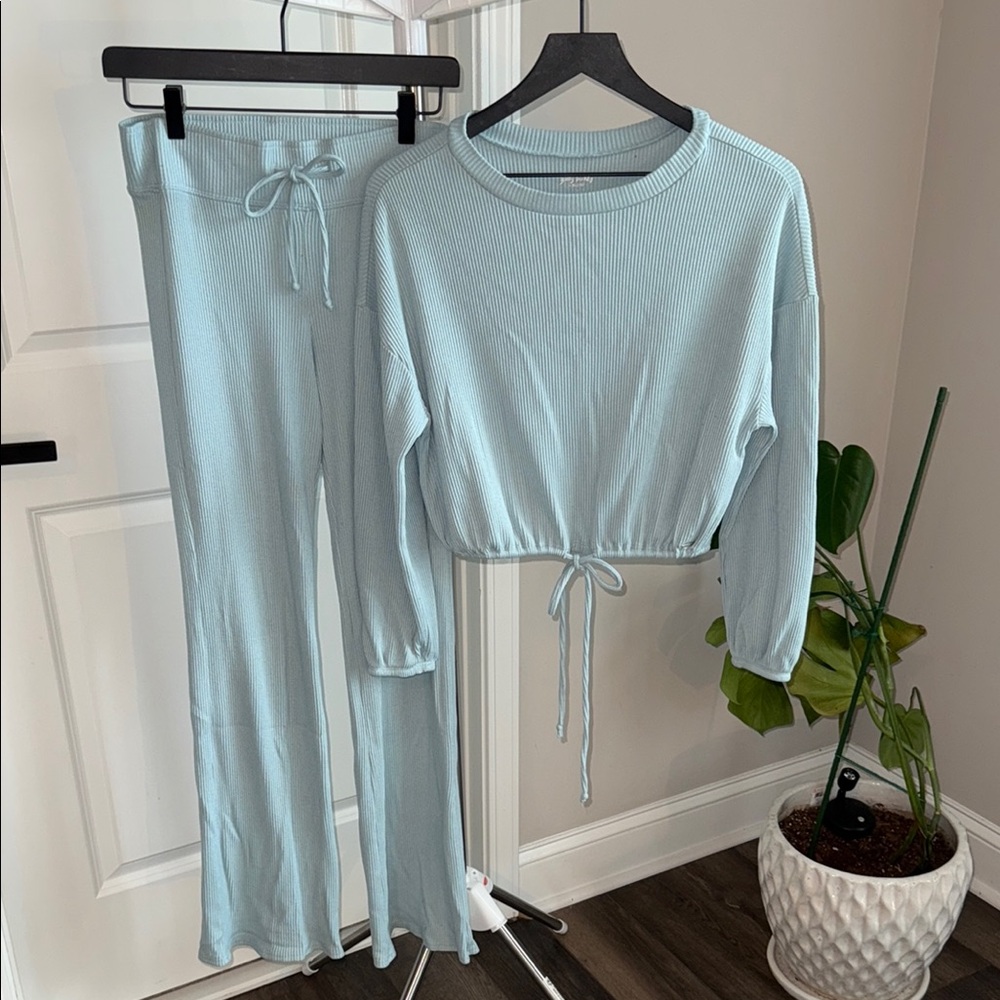 Gilly Hicks Sky Blue Wide Leg Lounge Set
